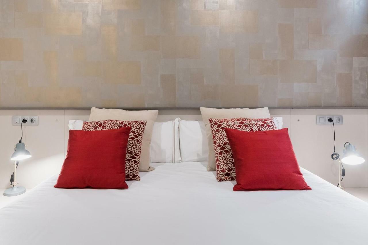 Apartamentos Cava Baja Мадрид Экстерьер фото