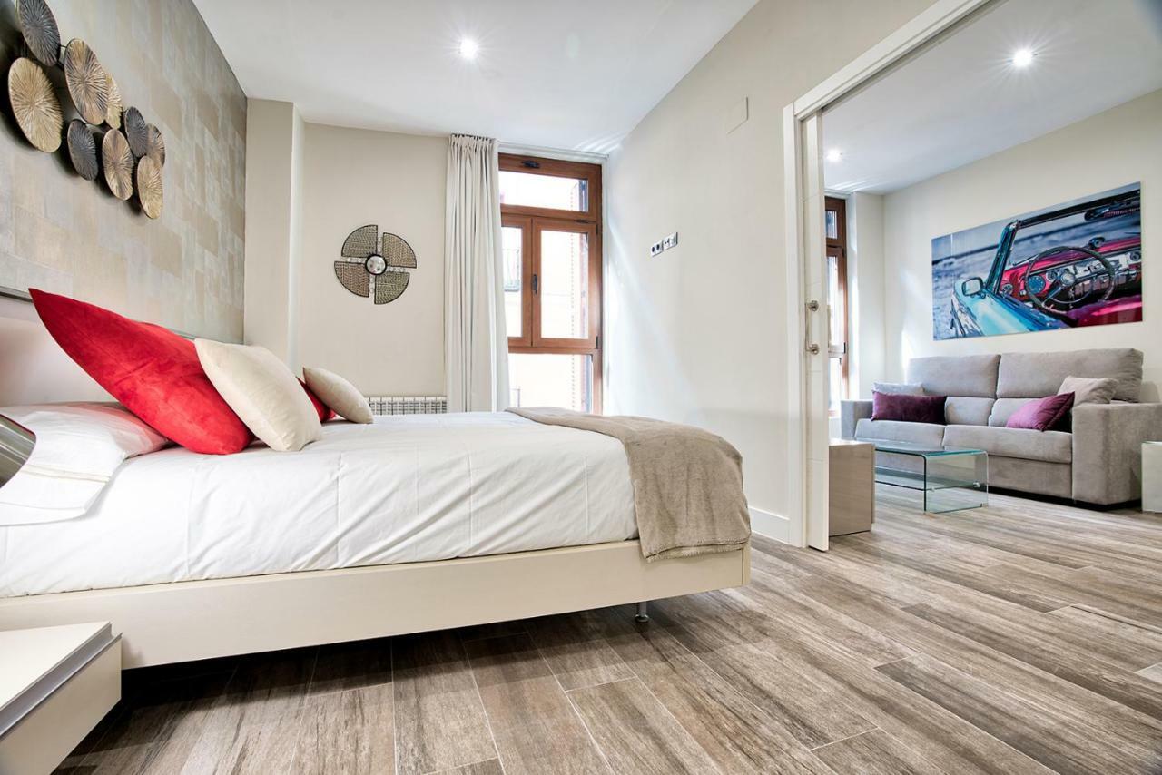 Apartamentos Cava Baja Мадрид Экстерьер фото